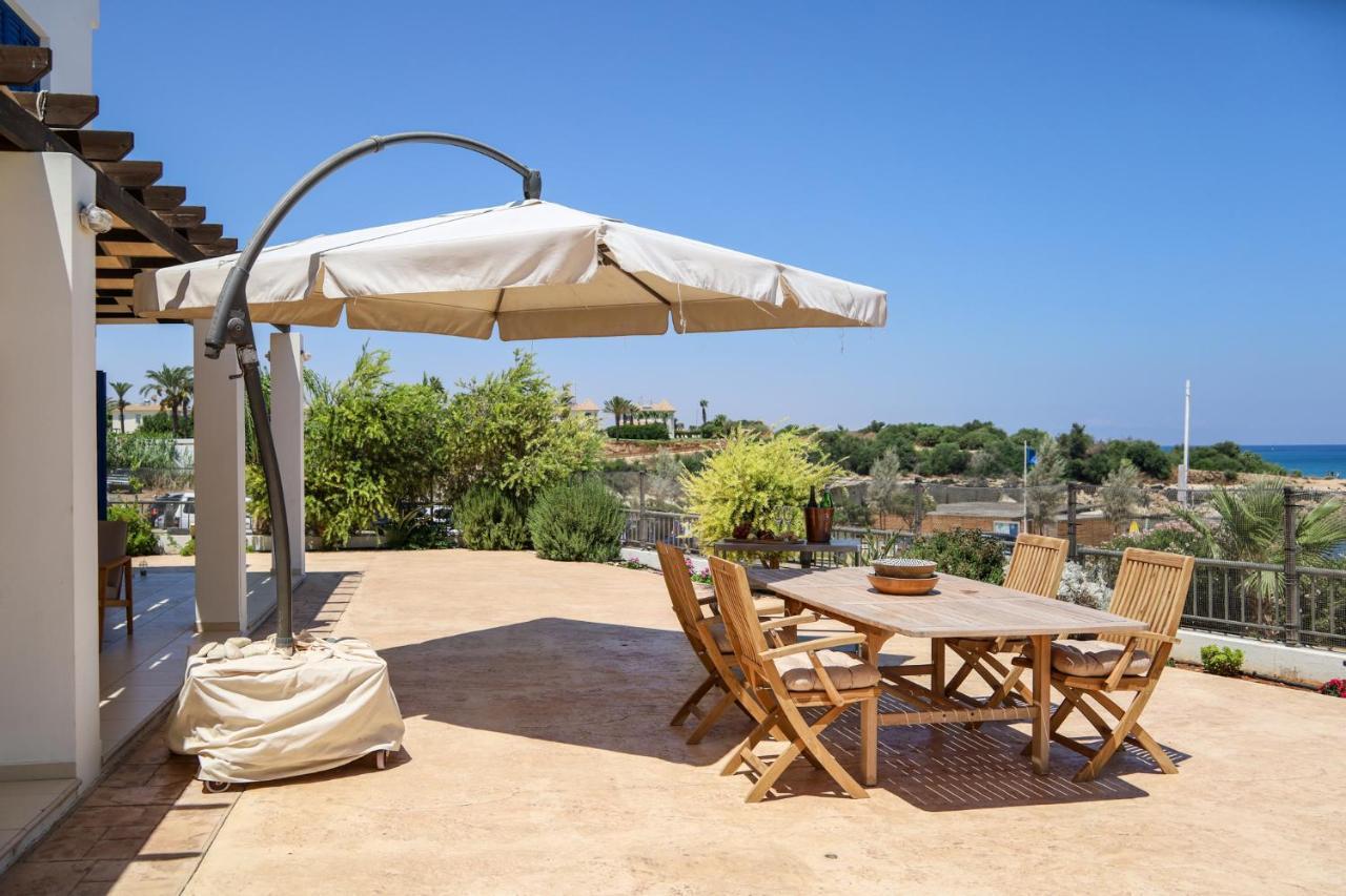 Phaedrus Living: Seaside Luxury Villa Anafi Paralimni Dış mekan fotoğraf